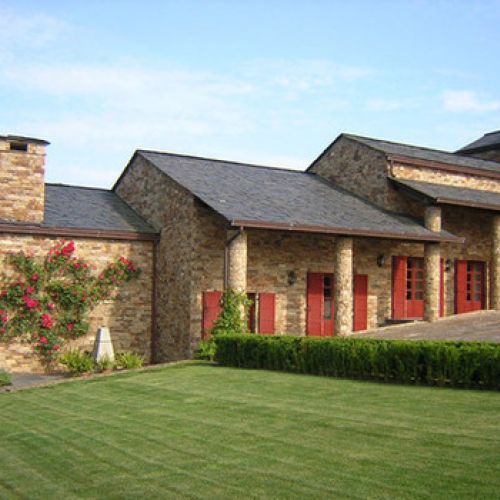 Chalet con detalles en cobre